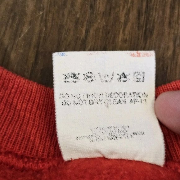 Vintage 90s Red Crewneck Sweatshirt Farm Animals Grandma Grannycore M Red - Picture 9 of 10